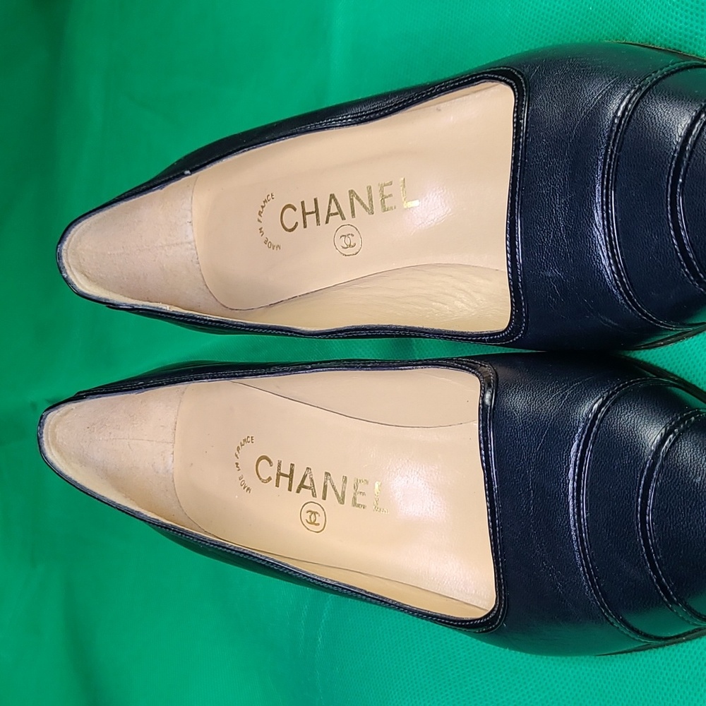 Chanel Pumps - Picture 9 of 10